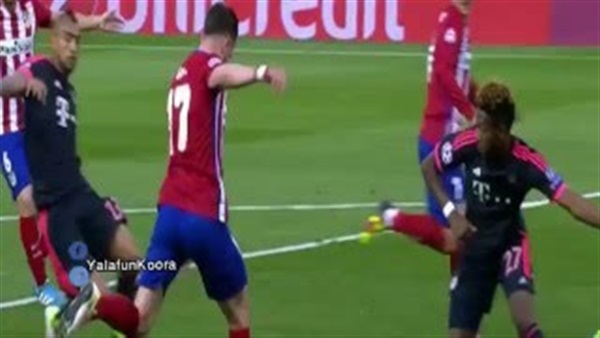 بالفيديو.. أتلتيكو يتقدم على بايرن بهدف في الشوط الأول