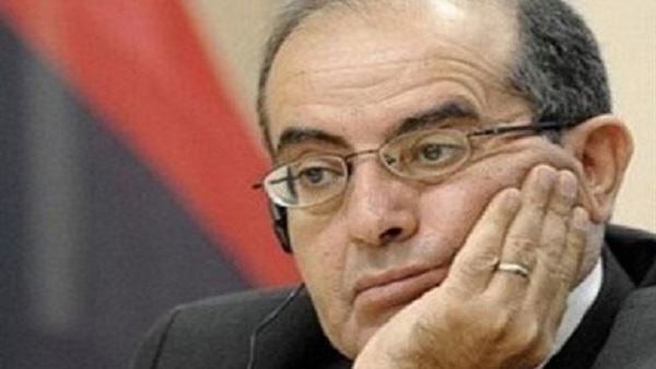 سفارة مصر بتونس: نتابع احتجاز مركب صيد على متنه 14 مصريًا في ميناء جرجيس