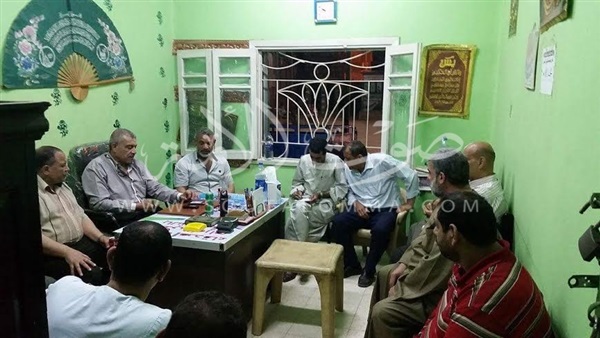 بالصور.. رئيس مدينة الزقازيق يناقش تطوير وتجميل سوق الجملة  