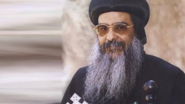 «الأنبا إبرام» يترأس احتفالات الجمعة العظيمة بالفيوم