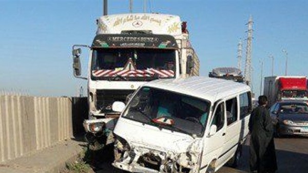 مصرع 3 أشخاص فى حادث تصادم بالإسكندرية