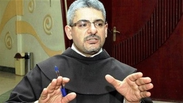 بطرس دانيال يصل إلى الكاتدرائية لتقديم التهنئة للبابا 