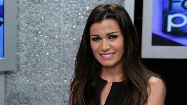 اليوم.. «نادين الرأسى» على كورنيش النيل لتصوير «جريمة شغف»