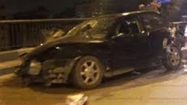 إصابة شخصين في حادث تصادم أعلى كوبري أكتوبر