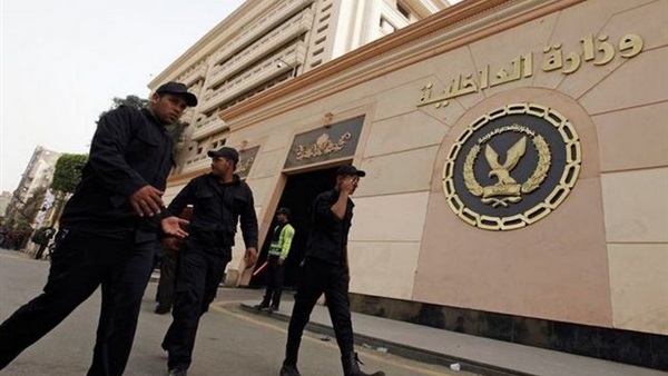 الداخلية تكشف حقيقة القبض علي عمرو بدر ومحمود السقا بنقابة الصحفيين 