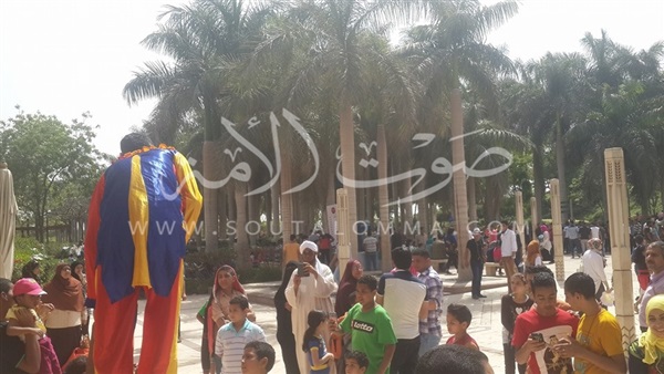 بالصور.. عروض ترفيهية للأطفال بحديقة الأزهر بارك
