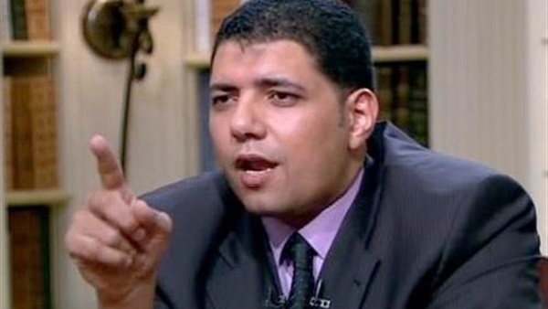 عضو «ائتلاف ضباط الشرطة» يدافع عن موقف «الصحفيين» 