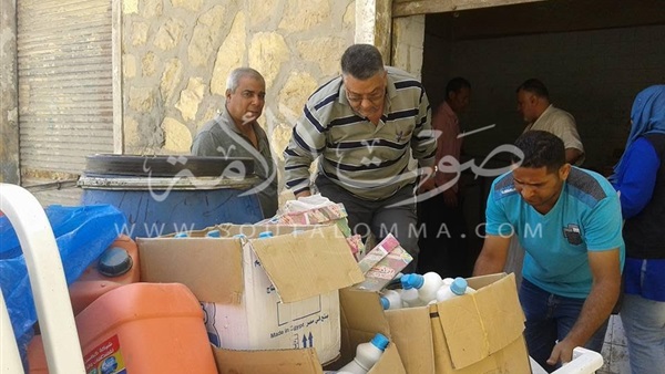 بالصور.. إعدام 2 طن احراز مواد غذائية فاسدة في الإسماعيلية