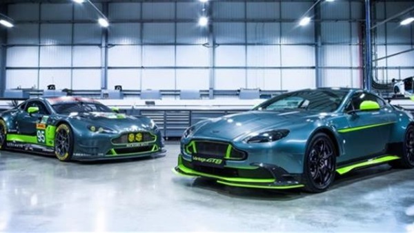 أستون مارتن تطلق 150 نسخة فقط من Vantage GT8