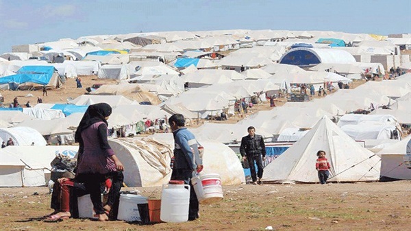 باريس تندد بالغارة على مخيم للنازحين شمال سوريا 