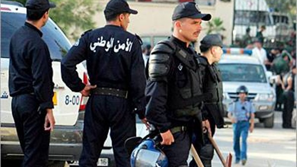 قوات الأمن الجزائرية تلقي القبض على 7 أشخاص يدعمون الإرهاب