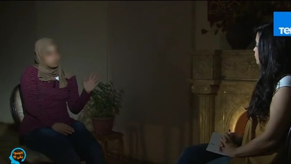 بالفيديو.. مأساة سيدة مسها الجن فى الصلاة وعاشرها أكثر من سنة 