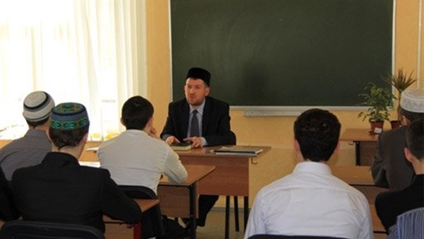 غدًا .. وفد الجامعة الإسلامية الروسية يزور رابطة خريجي الأزهر
