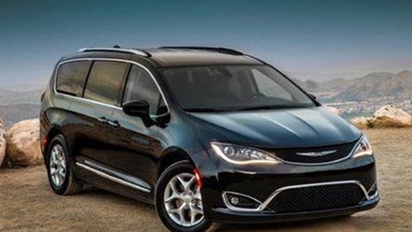 «فيات» تطلق أول سيارة ذاتية القيادة