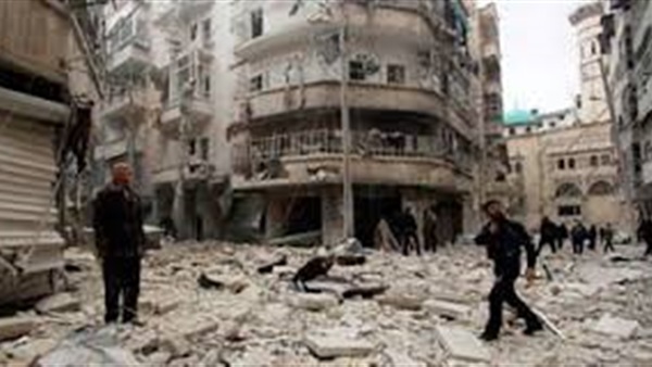 المرصد السوري: النظام نفذ أكثر من 90 ضربة جوية على بلدة خان طومان