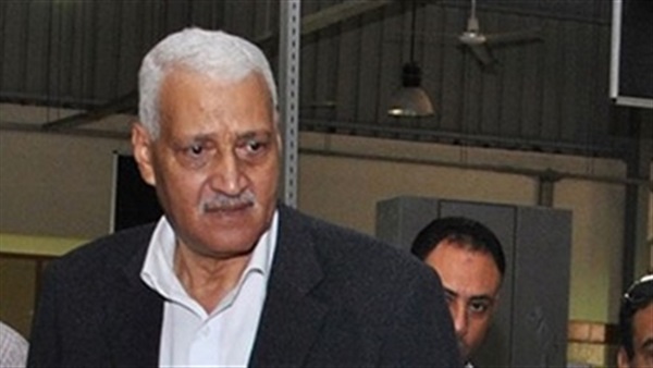 دراسة لإنشاء خط سكة حديد بـ«السخنة».. وخطة لمواجهة السيول