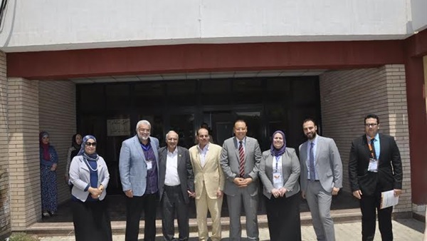 بالصور.. افتتاح المؤتمر السنوي للنساء والولادة بجامعة القناة