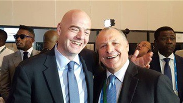 «أبو ريدة» يلتقي بـ«إنفانتينو» في كونجرس الفيفا