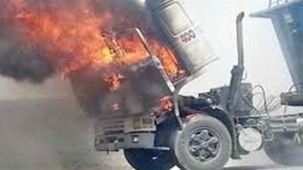 السيطرة على حريق في شاحنة بضائع بميناء سفاجا 
