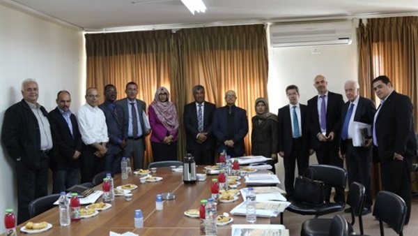 «مقاومة الجدار» تطلع وفدا دنماركيا على انتهاكات الاحتلال بحق الفلسطينيين