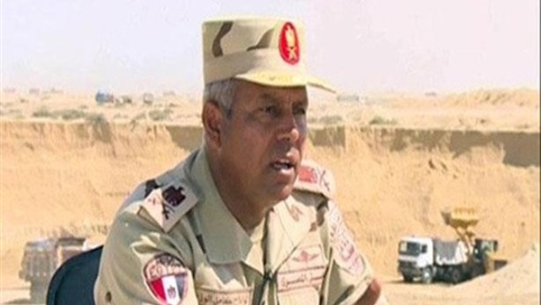 كامل الوزير يعلن حفر نفقين أسفل قناة السويس أول يونيو المقبل 