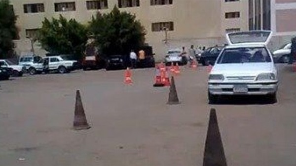 «الجيزة»: ترخيص 900 سيارة «فان» وميكروباص بـ 6 أكتوبر 