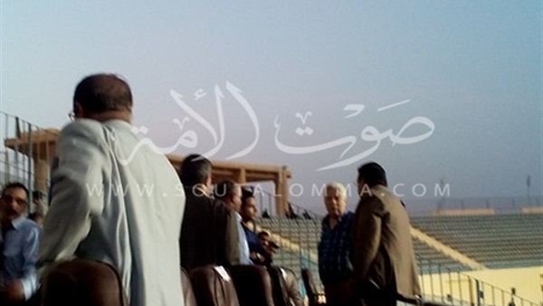 بالصور..رئيس الزمالك يعقد جلسة خاصة مع عمر جابر