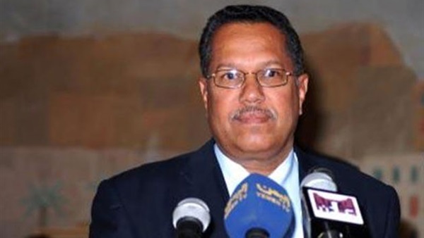 رئيس وزراء اليمن: الحكومة حريصة لتطبيع الحياة في حضرموت