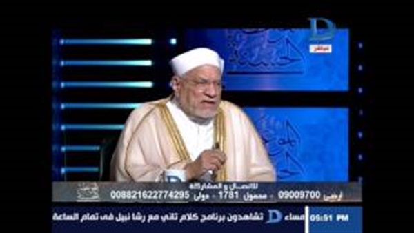 «عمر هاشم» يوضح حكم أخذ المرأة من مال زوجها دون إذنه