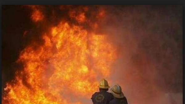 حريق هائل بالمدينة الصناعية بدمياط 