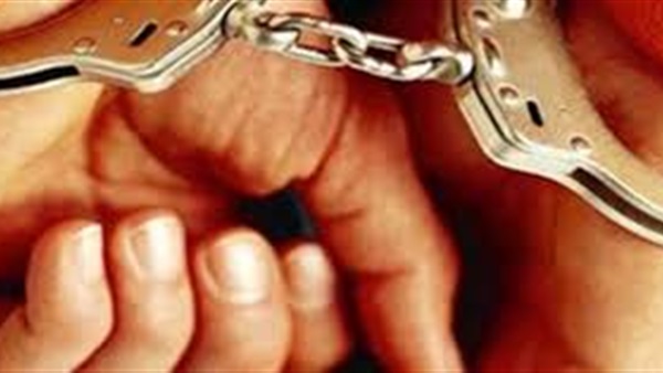 القبض على عاطل بحوزته 100 جرام هيروين بالشرقية