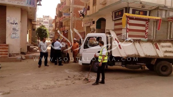 بالصور.. حملة شبابية لتنظيف الشوارع بالقليوبية