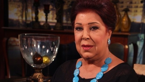 «رجاء الجداوي» للمصريين: خليك إيجابي وتحيا مصر