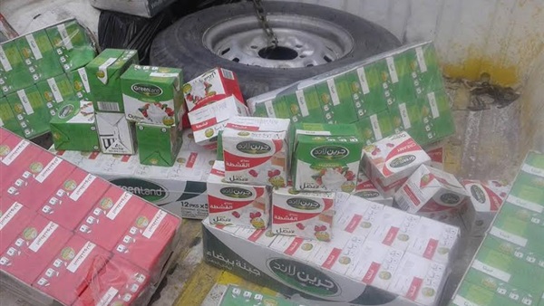 تموين الإسماعيلية تضبط 143 علبة جبنة منتهية الصلاحية
