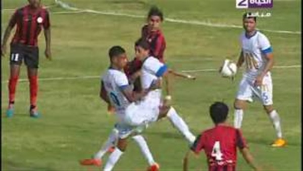 بالفيديو.. الداخلية يفوز على الشرطة بهدف صاروخي في الدوري