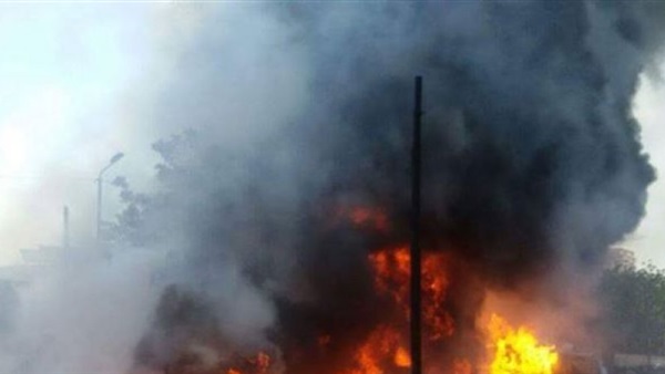 احتراق محول كهرباء بسبب حرارة الجو في «ابوحماد» بالشرقية 