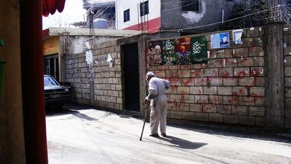 تقرير دولي يحذّر من ارتفاع البطالة في المخيمات الفلسطينية في لبنان