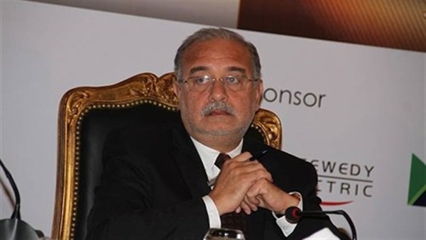 رئيس الوزراء يتابع سير العملية الانتخابية وتوفير الدعم اللوجيستي