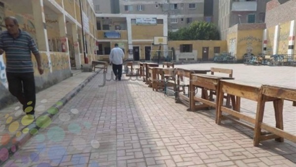 كفيف يبطل صوته داخل لجنة بالمنيا لعدم معرفته بالمرشحين 