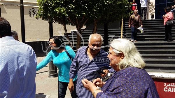 بالصور.. حمدي رزق يصل «الصحفيين» لحضور الجمعية العمومية