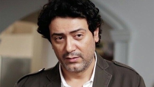 أحمد وفيق «مهندس ديكور» في سقوط حر