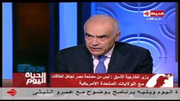 السيلفي يسيطر علي مسلسل زواج بالاكراه