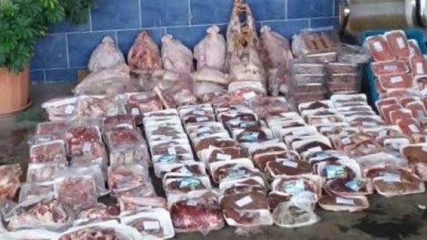 ننشر أهم الأحداث بمحافظة دمياط خلال أسبوع.. احالة واقعة فتح منافذ مخالفة لبيع اللحوم بميدان سرور للتحقيق.. غلق أحد مخابز المعجنات بمدينة الروضة لخطورته على الصحة العامة..ومدينة الروضة بصدد نقلة حضارية