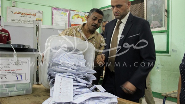 بدء عملية فرز الأصوات في كرداسة