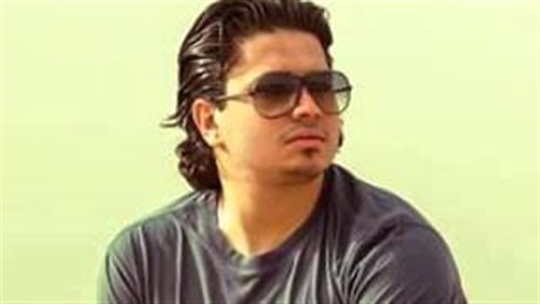 مصطفى حجاج يتراجع عن قرار اعتزاله من أجل «بوسي»