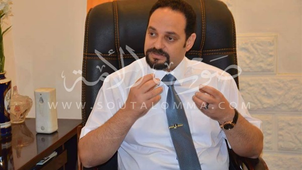 أبوزيد ضيف «الدكتور» للحديث عن نحت الجسم وشفط الدهون