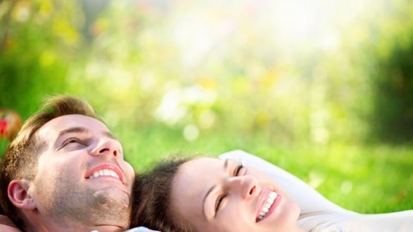 10 أشياء يبحث عنها الرجل في زوجة المستقبل غير الجمال