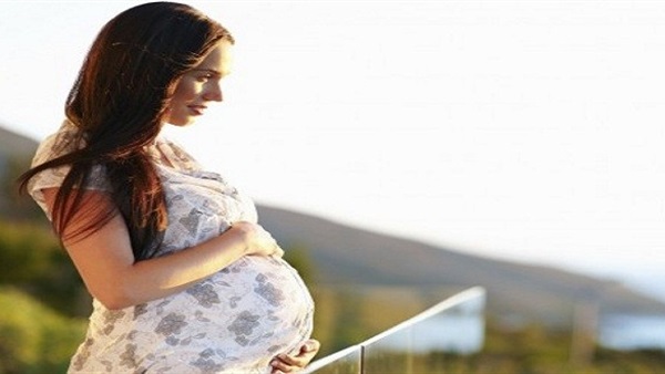 التقلبات الجوية خلال الحمل تؤدي لإنجاب أطفال أقصر وأقل وزنا