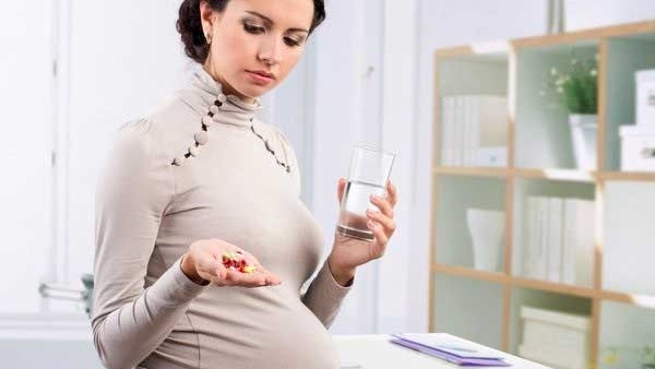 دراسة: تناول المرأة الحامل لعقار "الديباكين" يؤدى لتشوه الأجنة