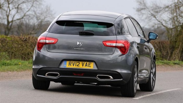 تعرف على جمارك سيارات «سيتروين DS5» 